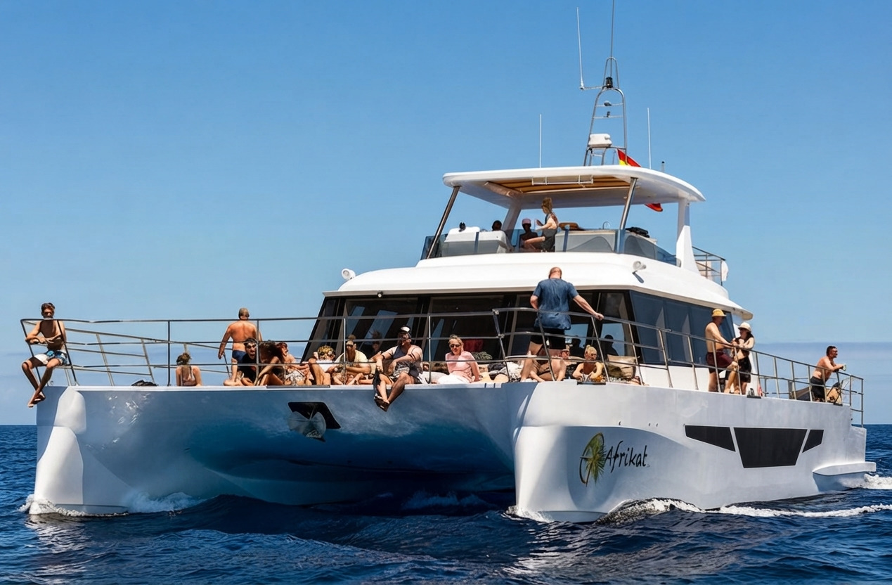 Catamarán Afrikat